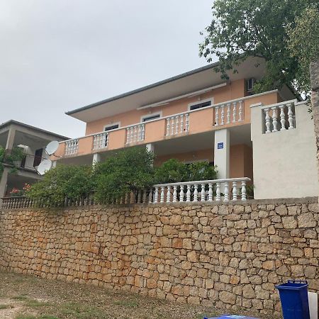 Apartmani Spomenka Селине Экстерьер фото