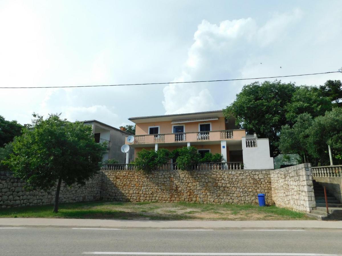 Apartmani Spomenka Селине Экстерьер фото