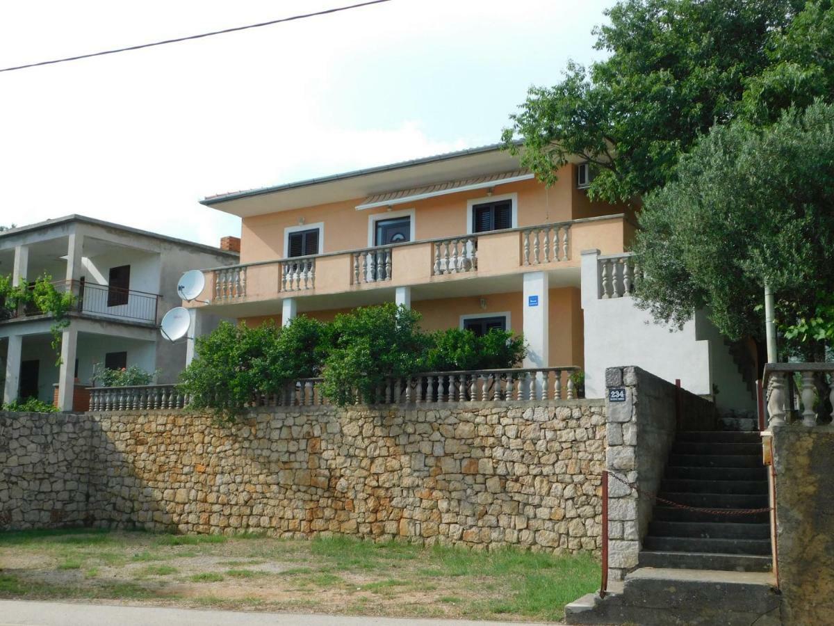 Apartmani Spomenka Селине Экстерьер фото
