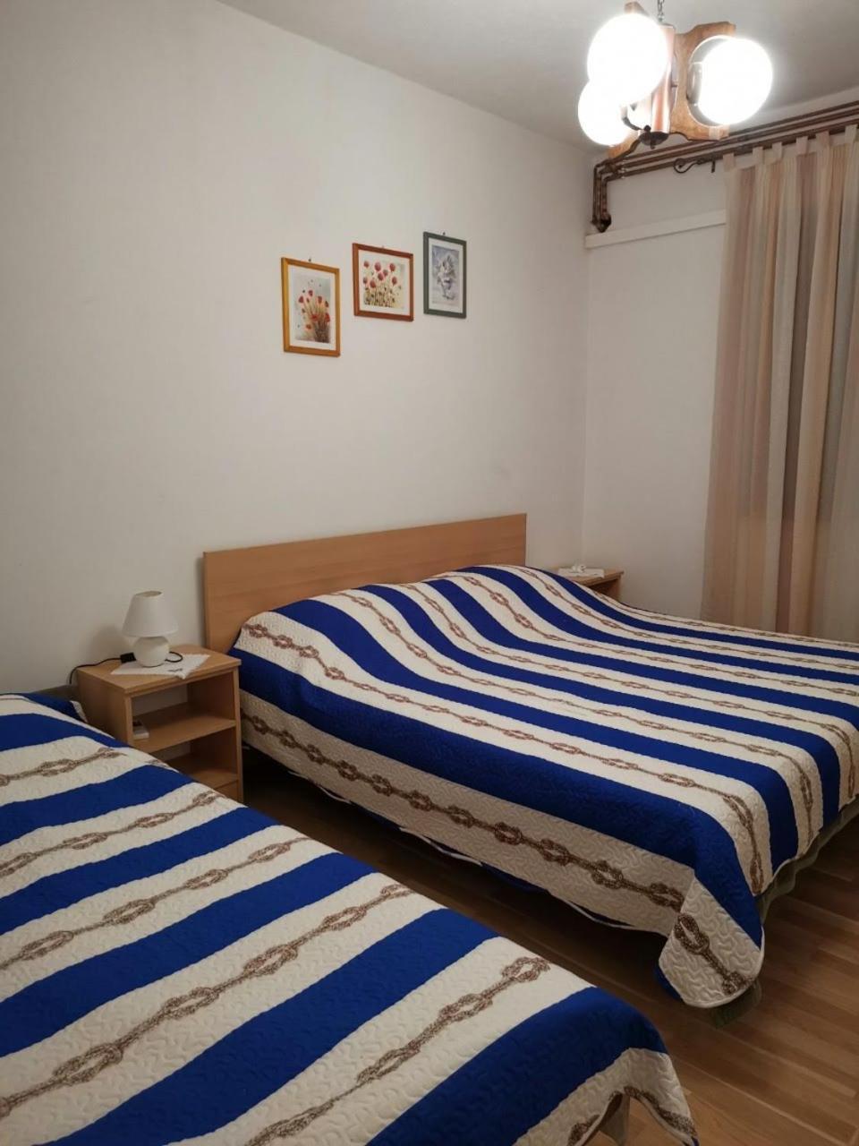 Apartmani Spomenka Селине Экстерьер фото